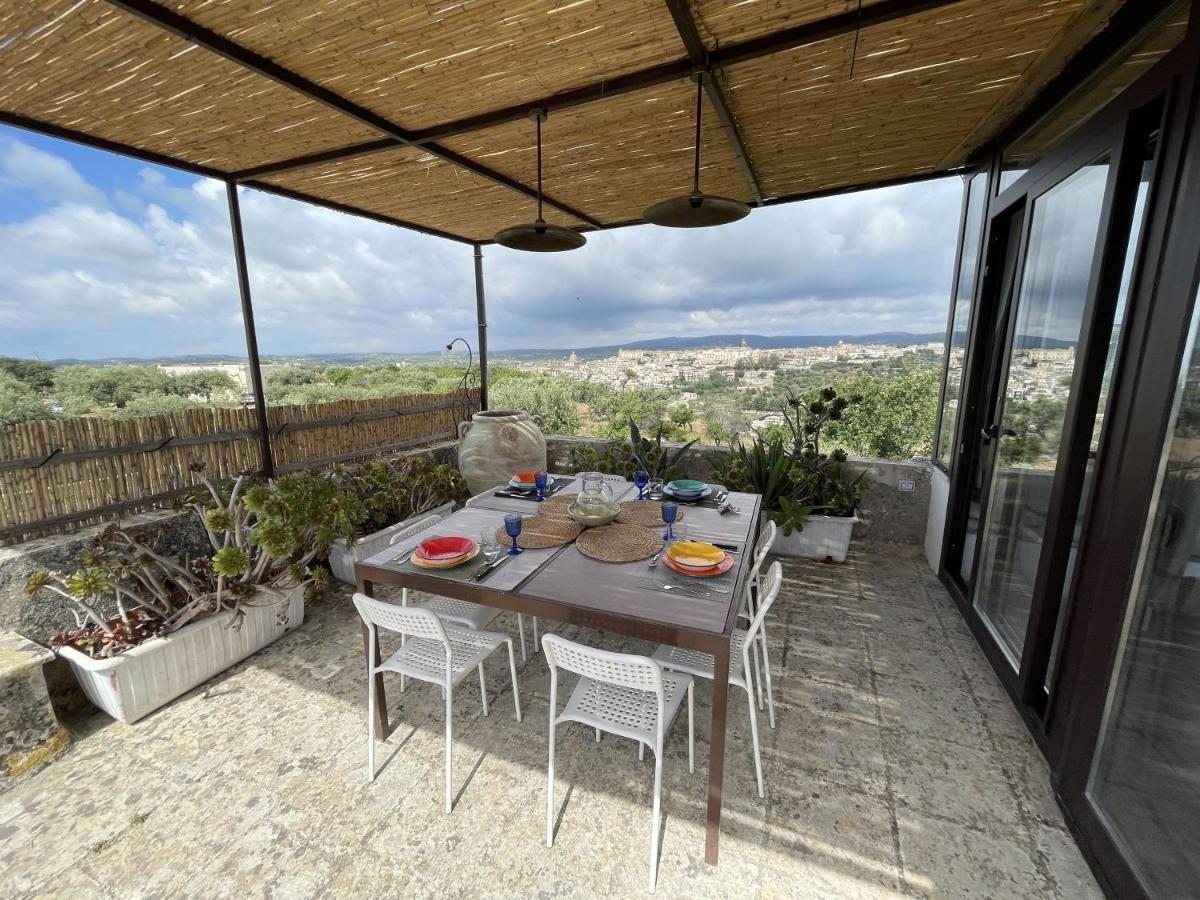 Il Dammuso Di Noto - Villa Con Piscina Privata Avola Bagian luar foto
